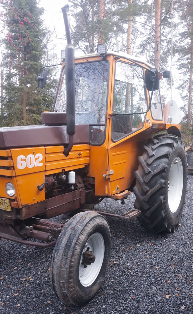 Tractor