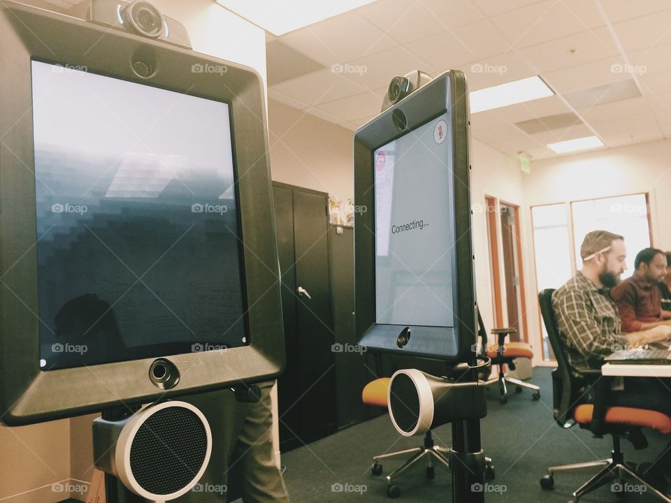 Double 2 - telepresence technology at office 