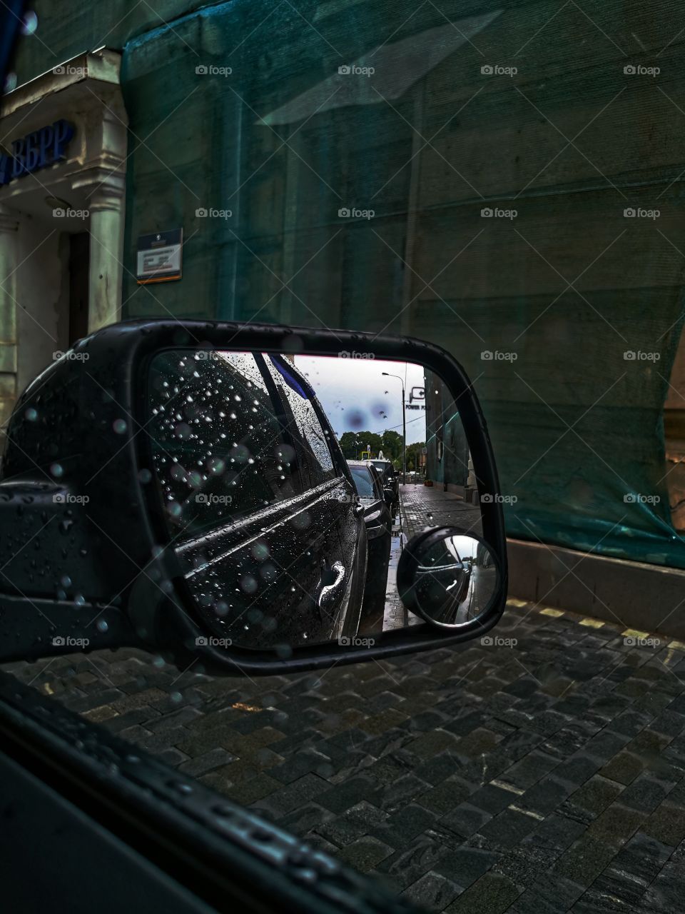 City moscow center town day sky moody road way view window car building mirror outdoor outside