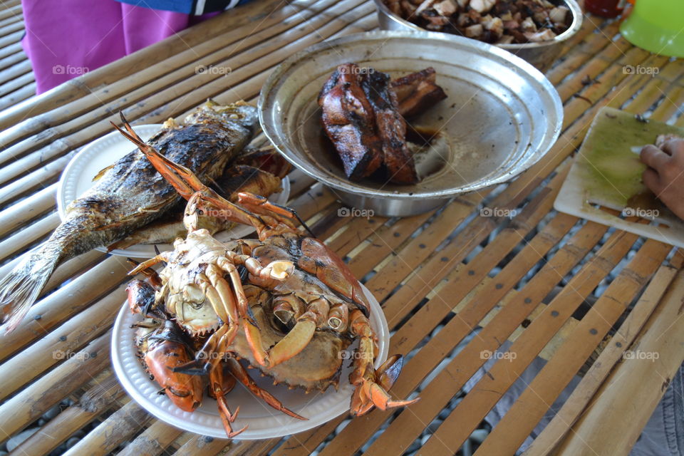 Seafoods for picnic.
