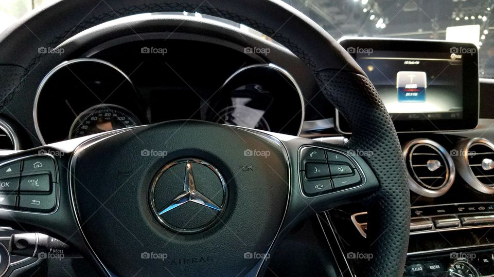 Mercedes cockpit