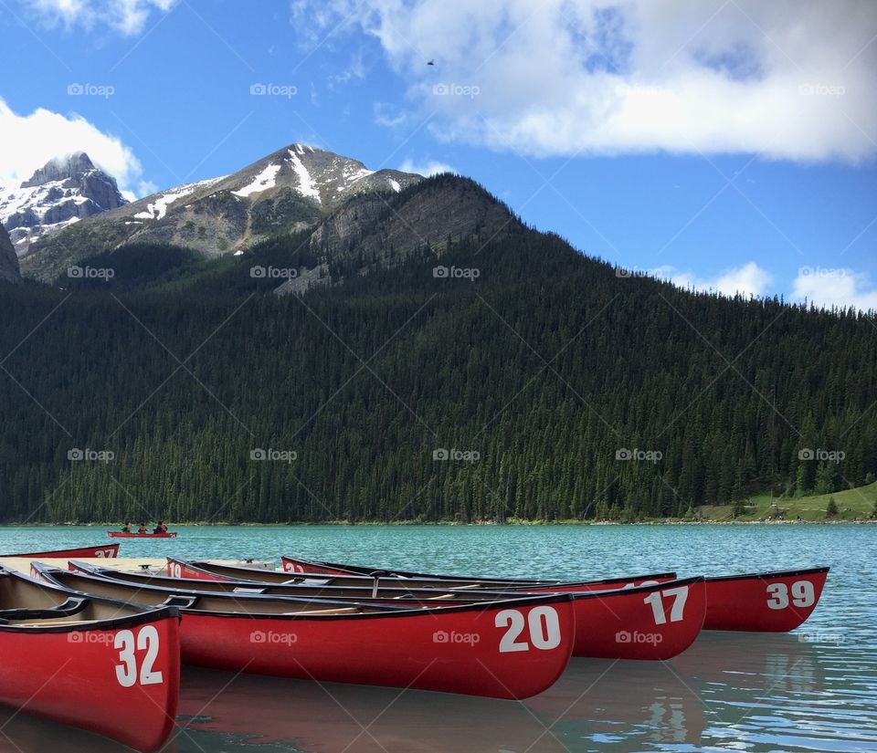 Lake Louise, AB - 😍