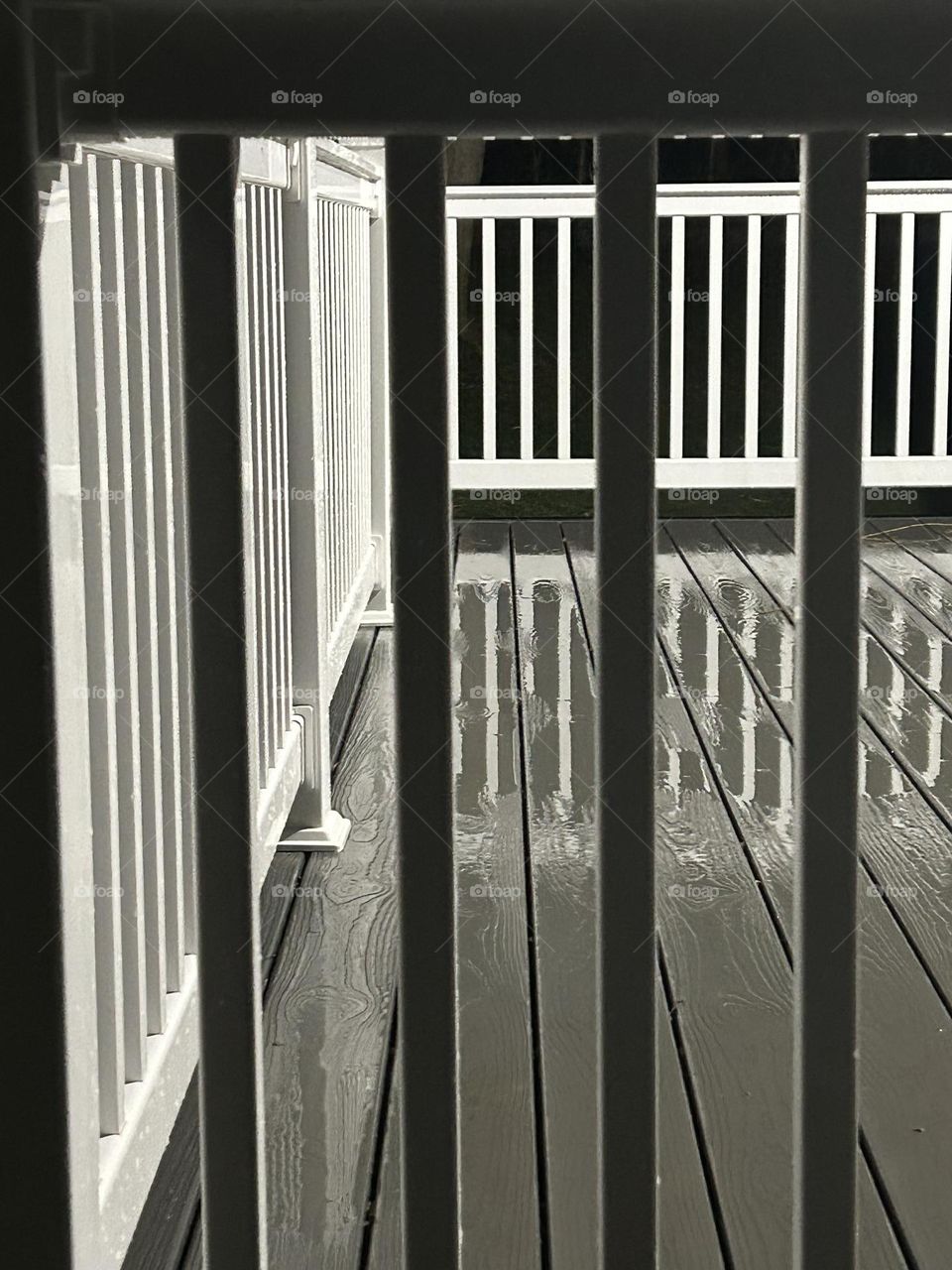 Railing on a porch, rectangular 