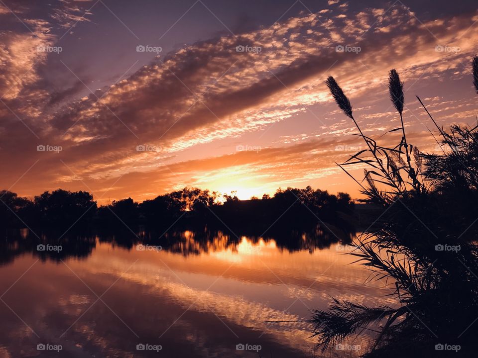 Twilight in full swing Reflection is huge on WillowLake and night will be completing a full day cycle. 