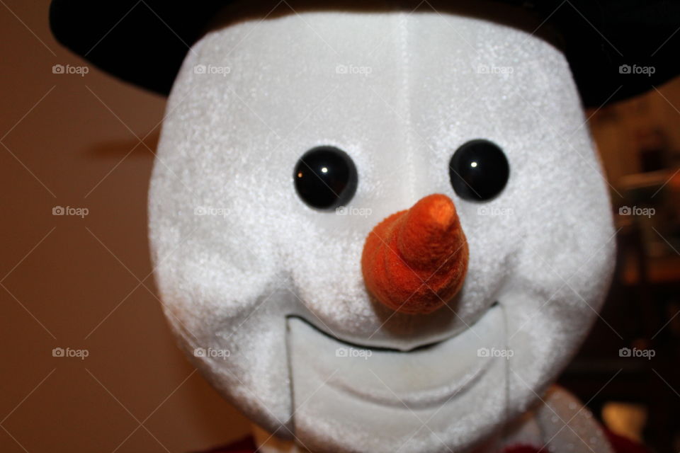 Creepy close up I took of frosty the snowman life sized mechanical thing