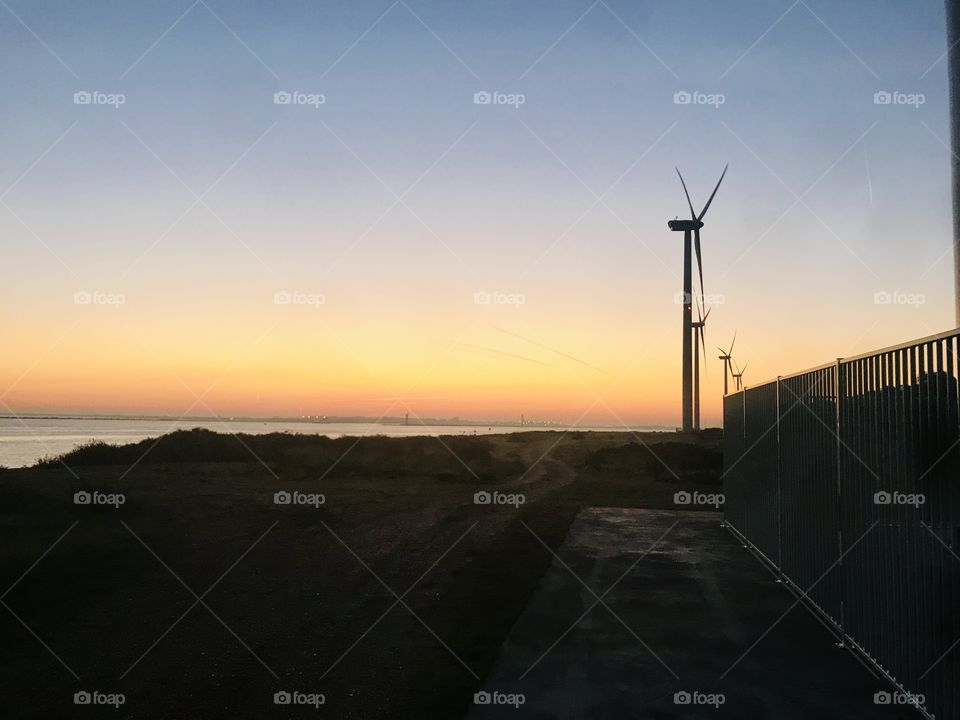 Windmill windmolen windturbine Maasvlakte 