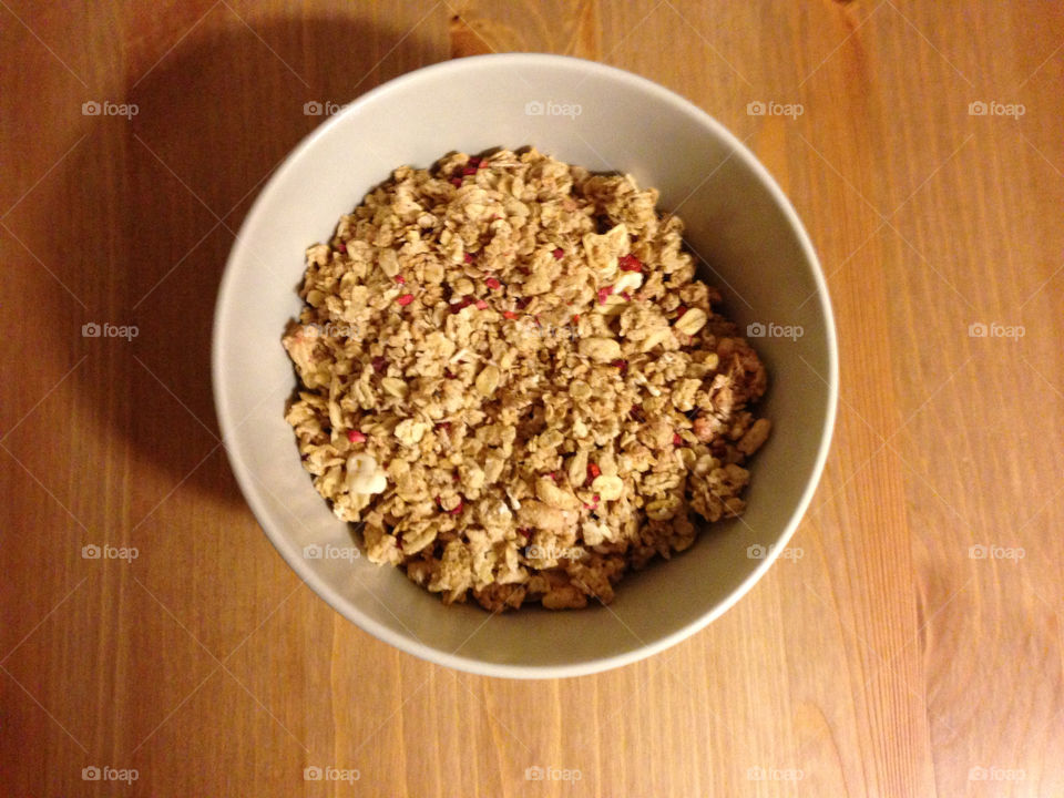 A bowl of cereal