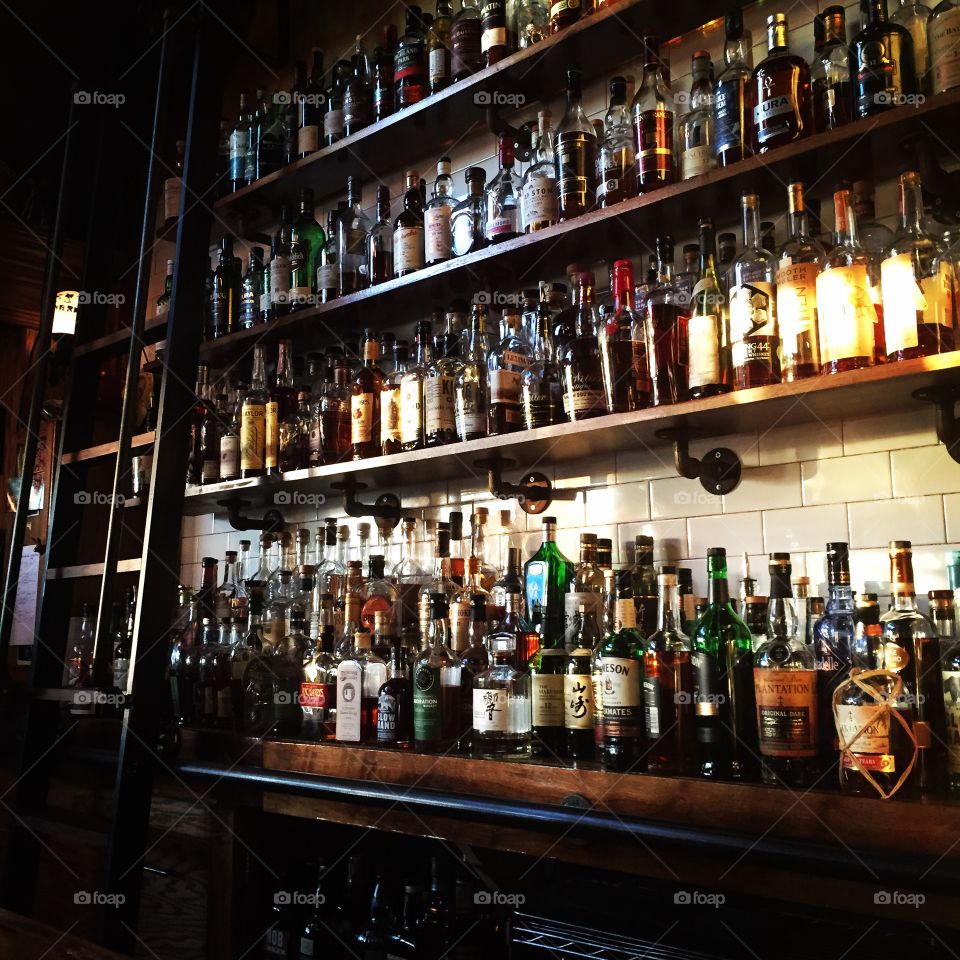 Whiskey Wall Bar 