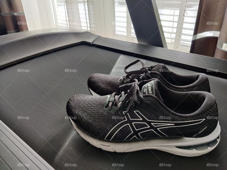 Treadmill - Running indoors