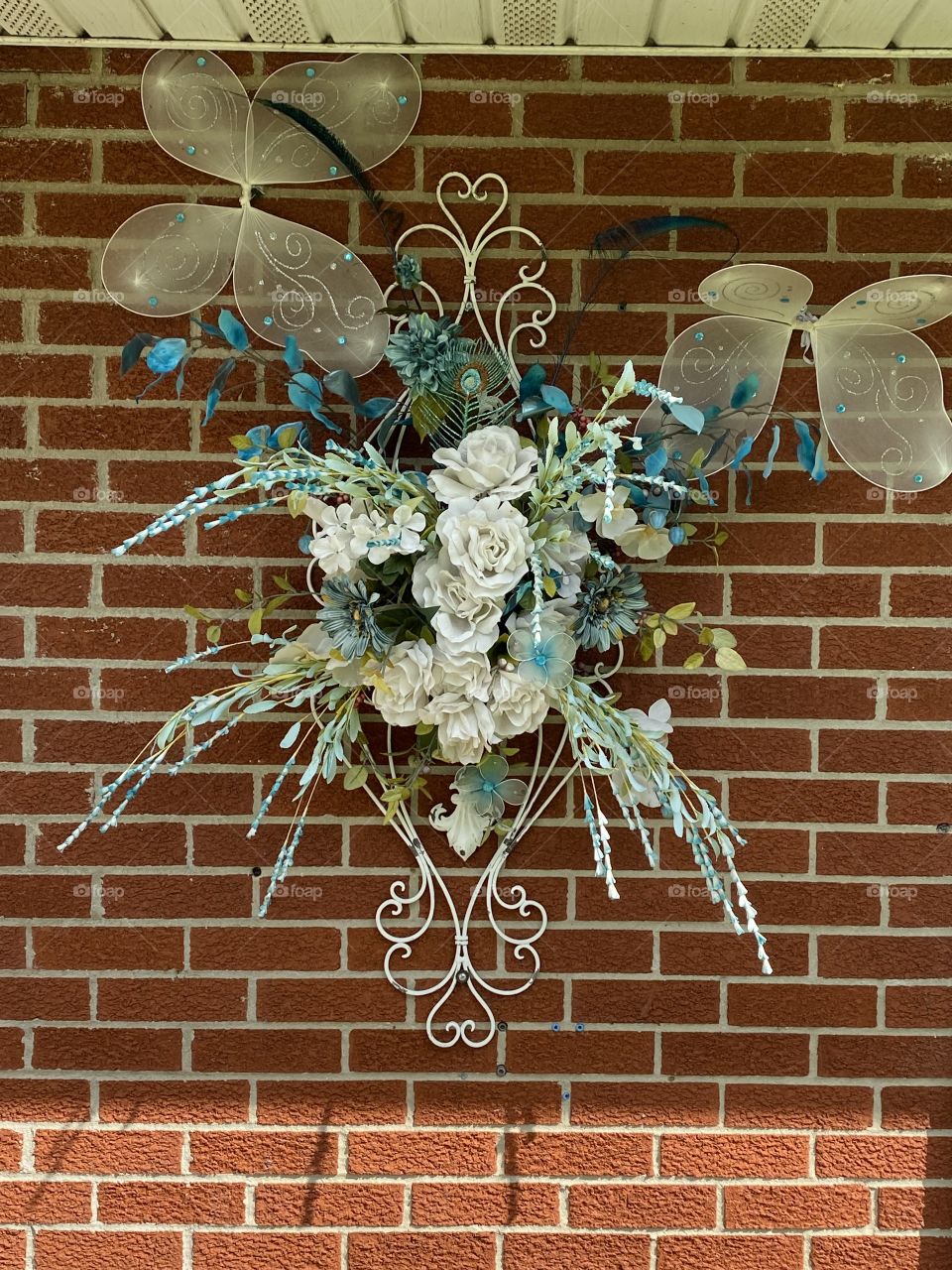 Beautiful outside wall decor!