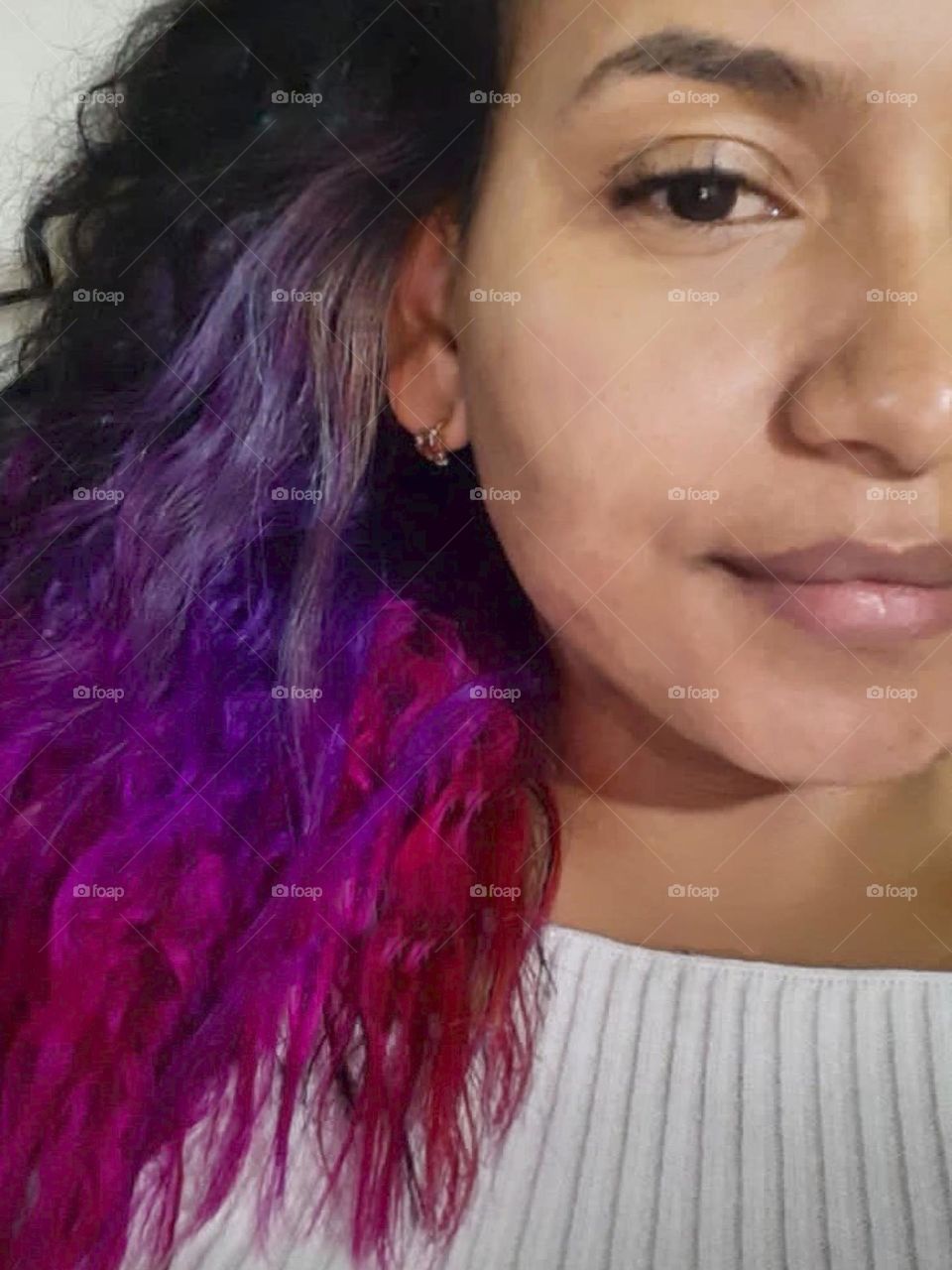 Face girl. Purple hair