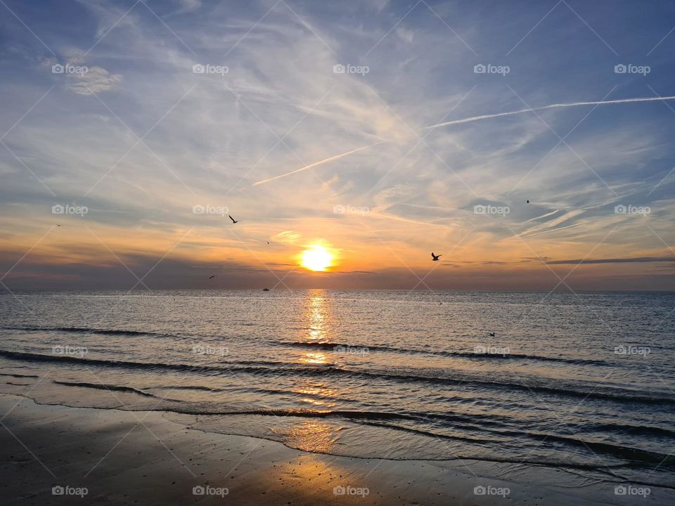 Sunset at the beach 🌅