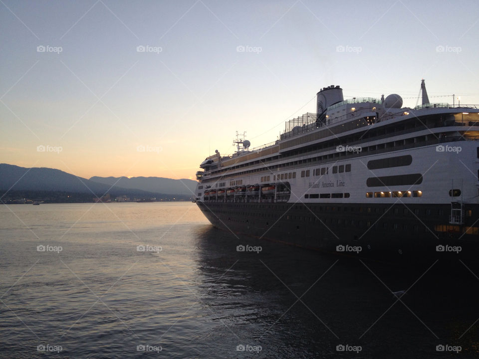 cruise cruiseship vancouver canada place by twister