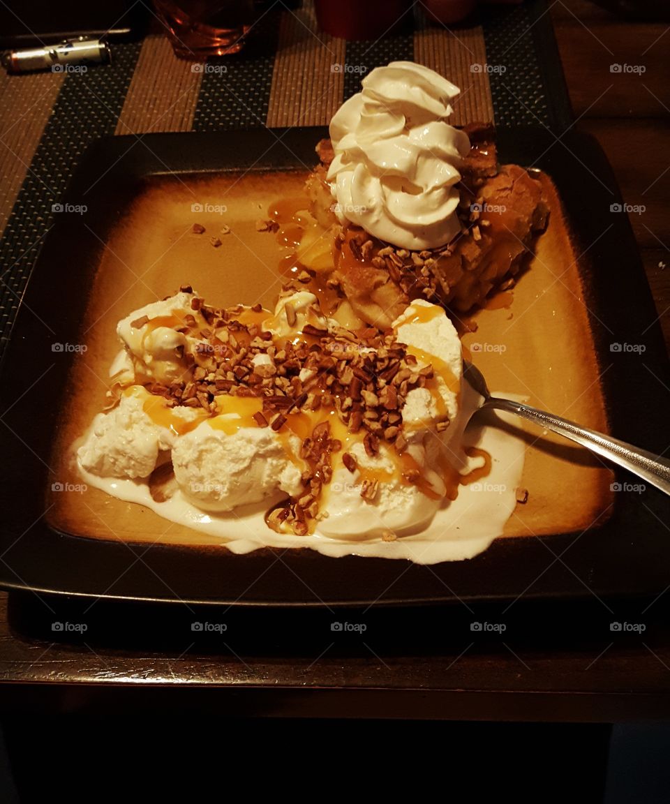 Apple Pie and Ice Cream