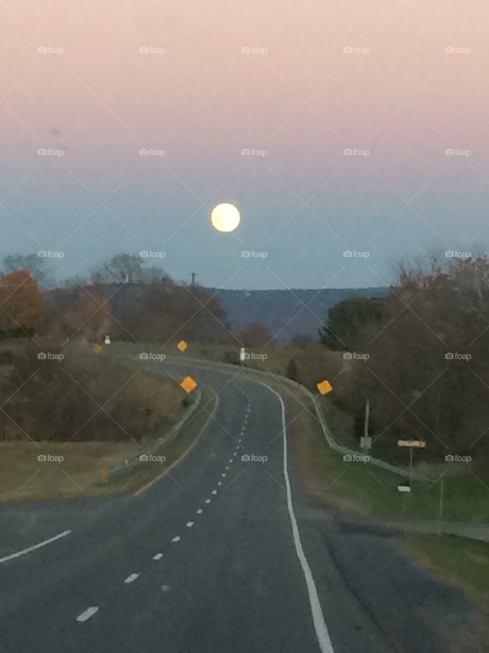 Super moon in the countryside 