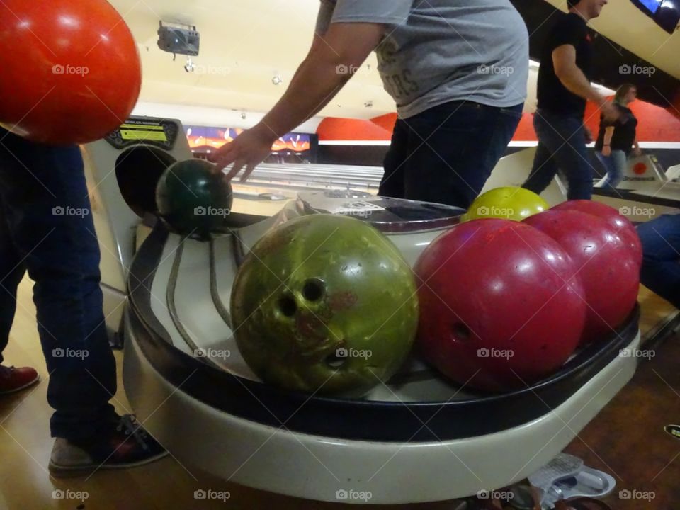 Family outing at the nearest bowling alley.