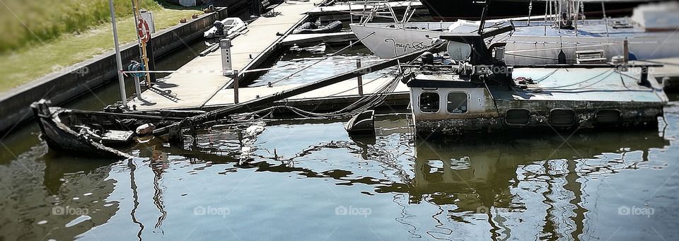 Wreck on marina