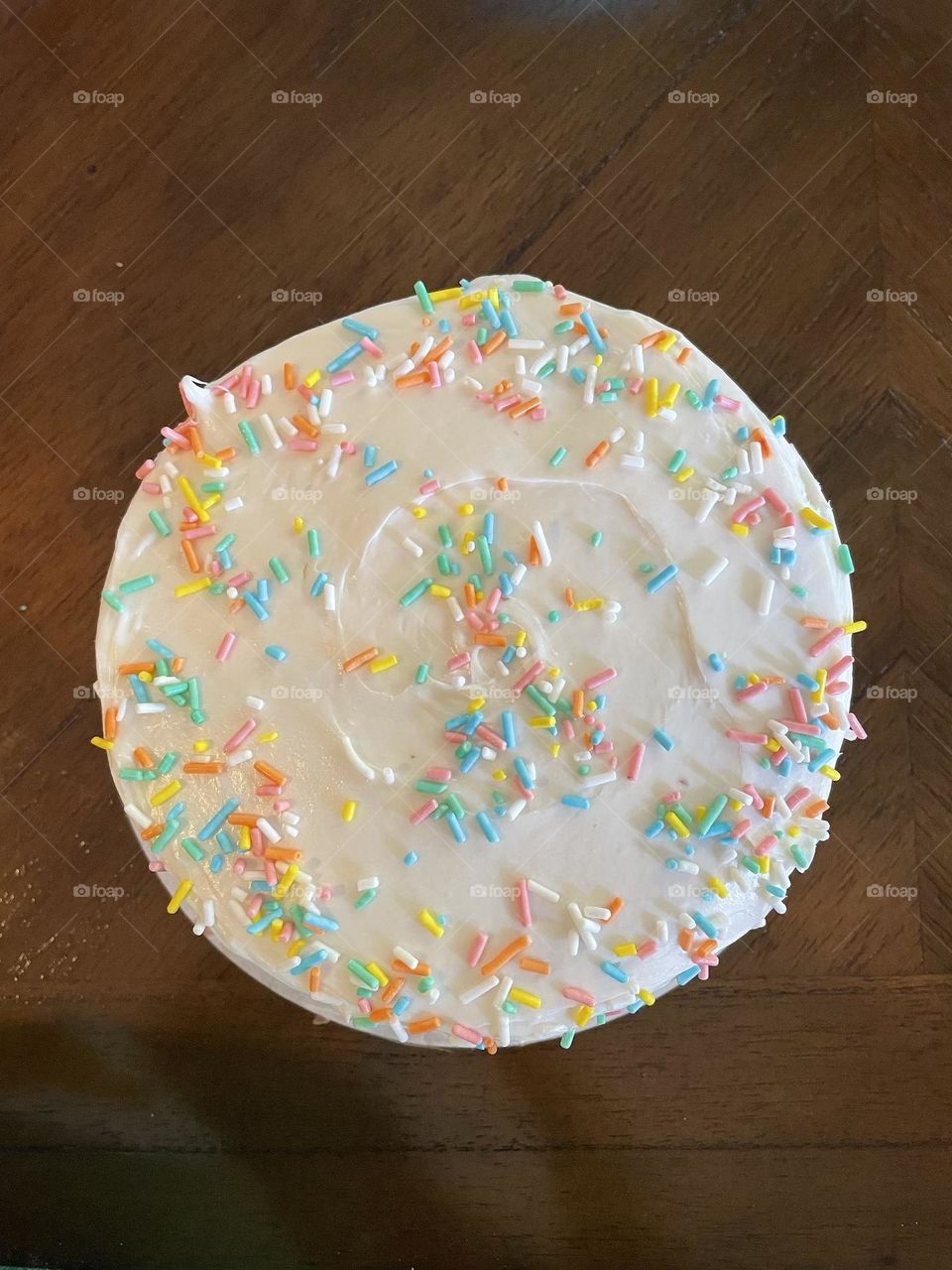 Funfetti cake surprise 