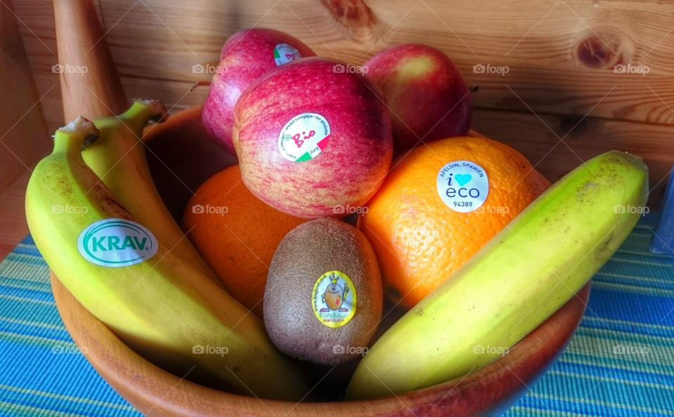 organic fruit. a bowl of organic fruit 