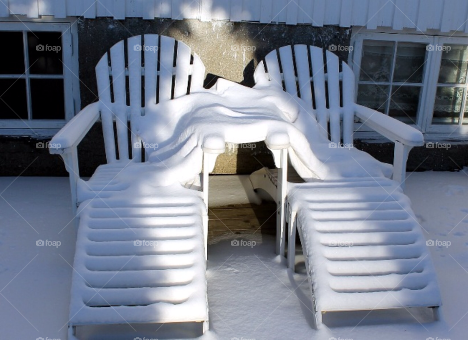 snow winter vinter chairs by merethe