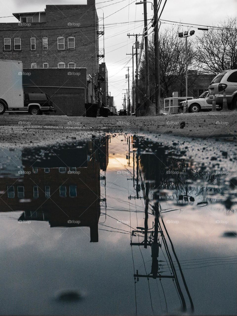 Reflection of the city through one source.