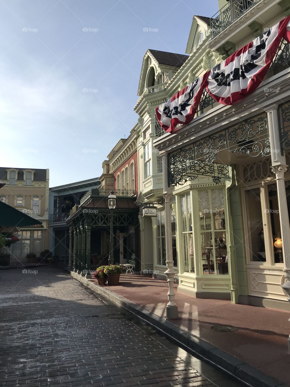 #day72 Everyday Disney World in Orlando Florida. I have been lost on Disney Properties consecutively since 4/3/19! You can find it on https://www.facebook.com/selsa.susanna or on IG SelsaCamacho YT SelsaSusanna • Magic Kingdom 6/13/19 Thursday