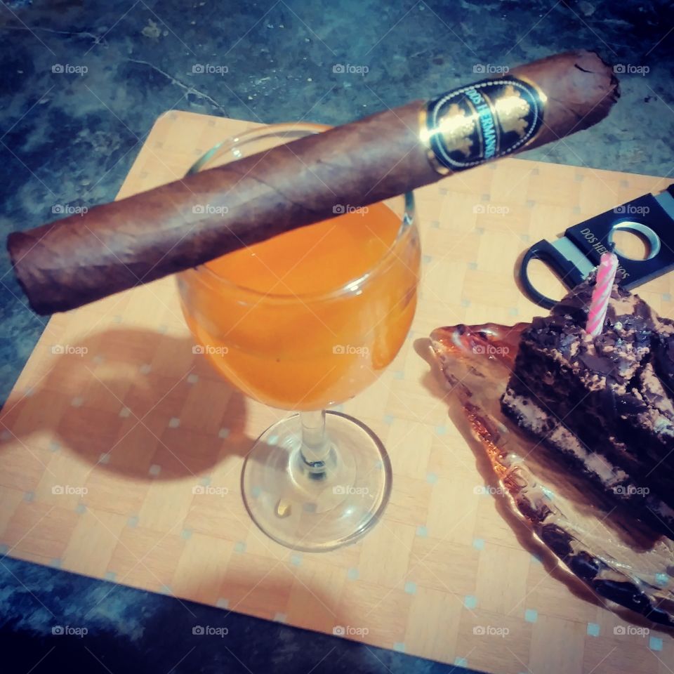 My Cigar x Cake
