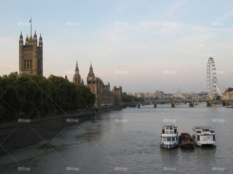 london eye parliament thames by stevephot