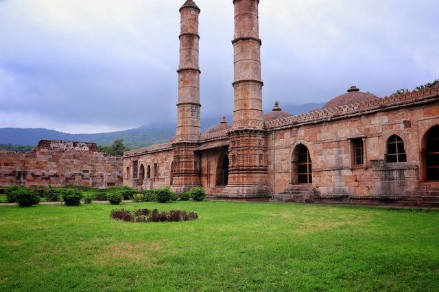 Shehar Ki Masjid- Private masjid of the Sultans of Pavagadh