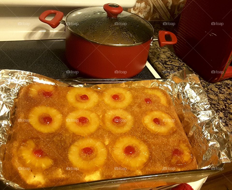 Upside down pineapple cake