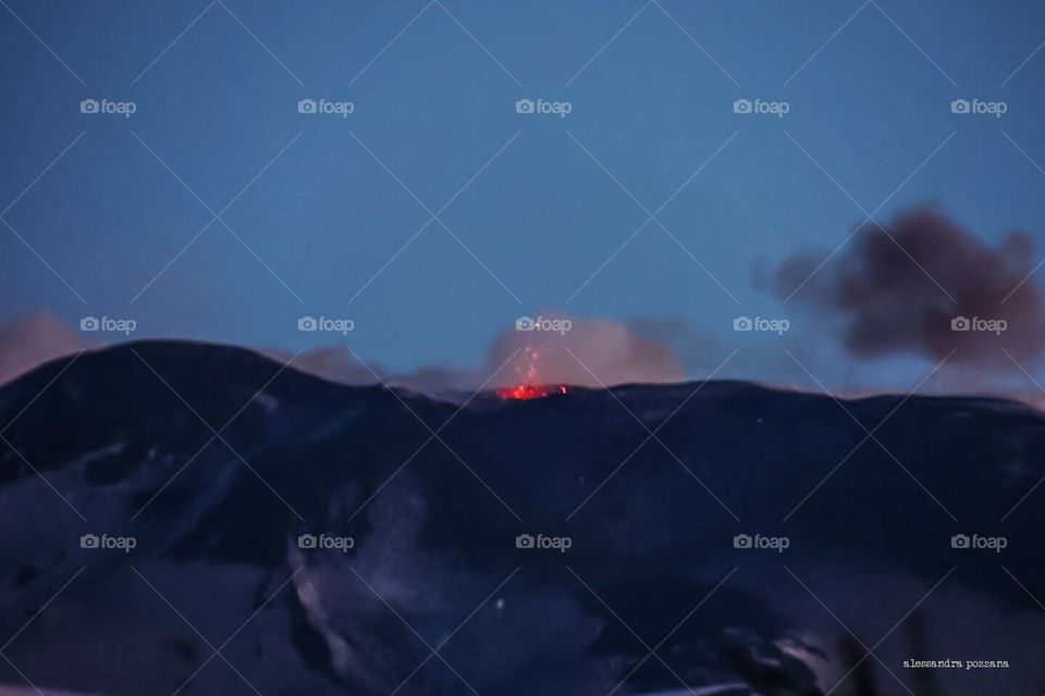 etna vulcano attivo