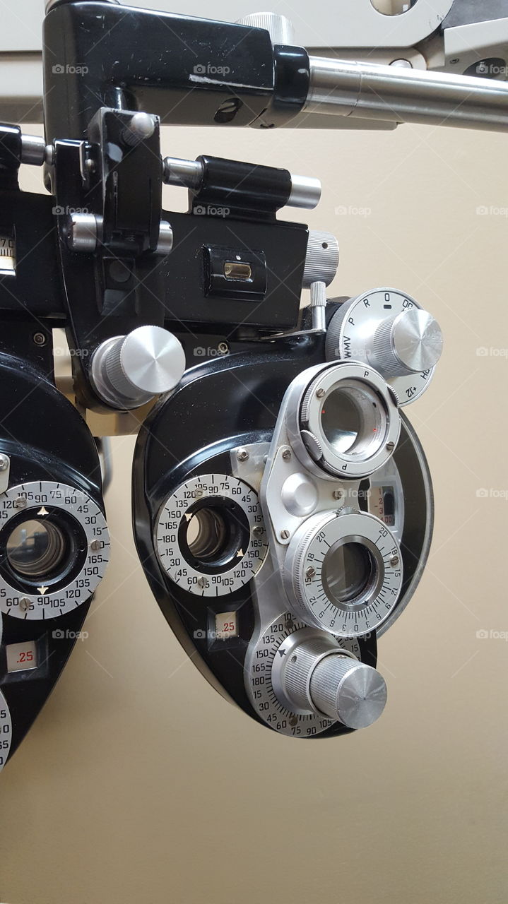 Eye exam equipment