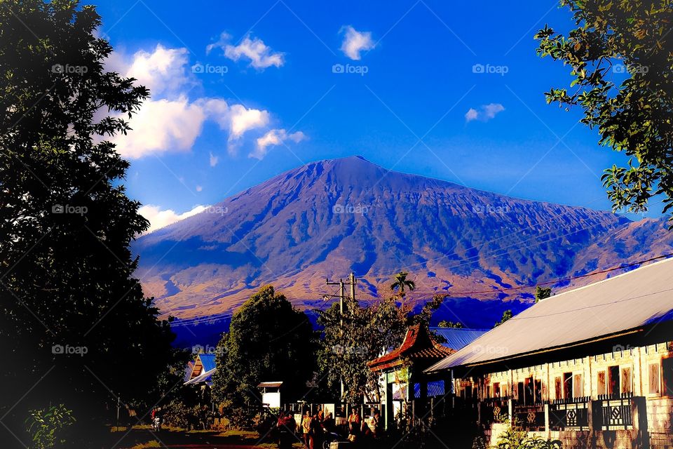 Mount Rinjani at glance, Lombok Island