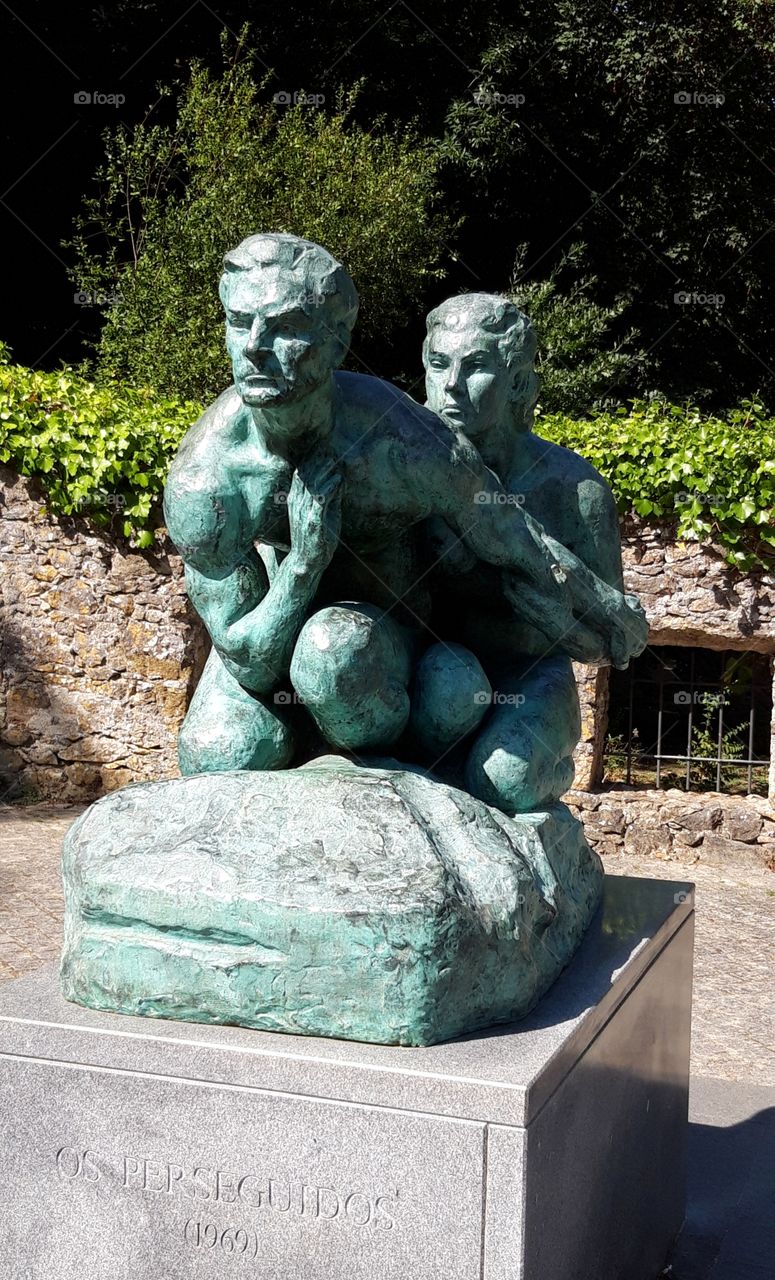 sculpture of anjos texeira