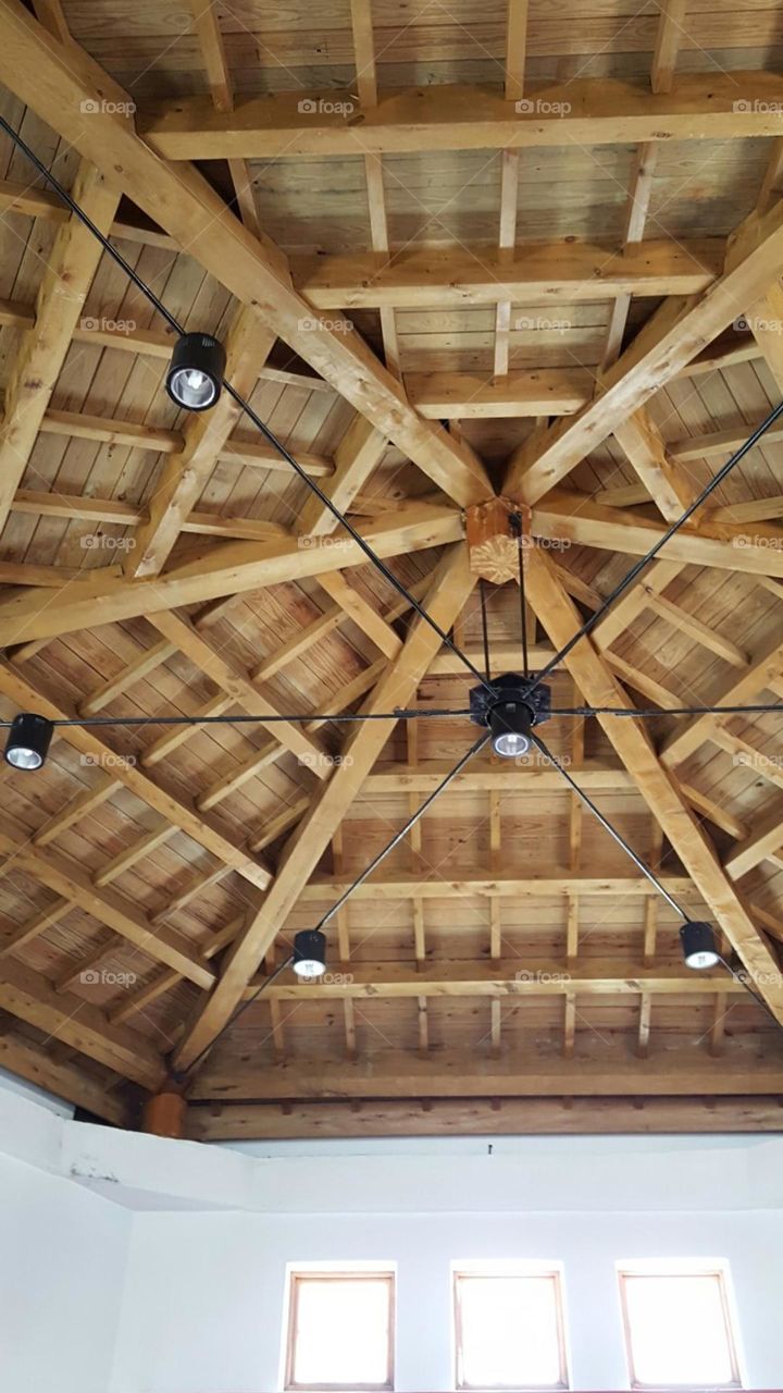 hexagonal wood structure ceiling