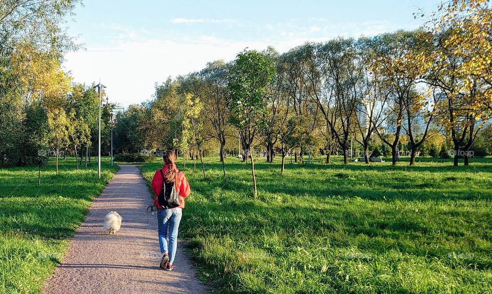 Walking the dog in the park 🐕🐾 Outside 🐾🐕