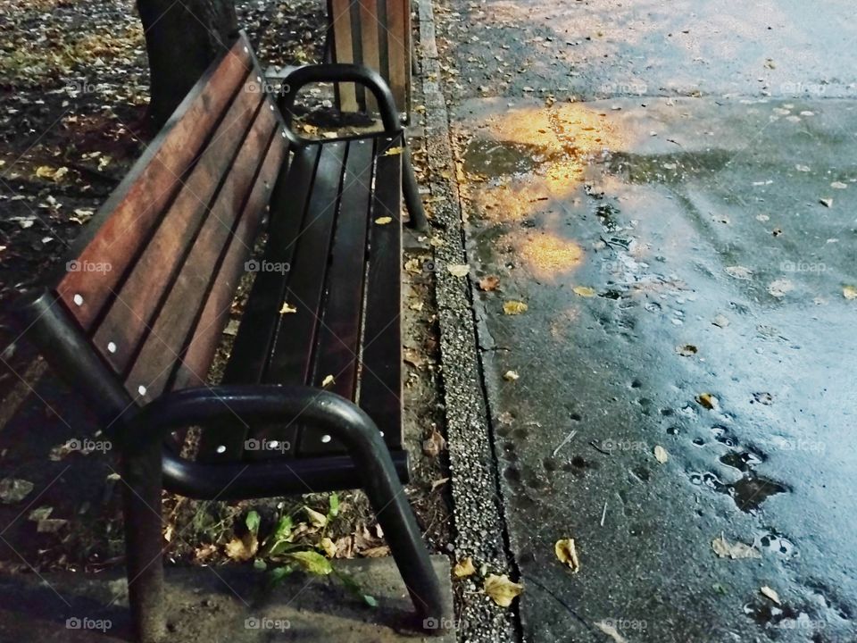 Rainy Day City Vibes