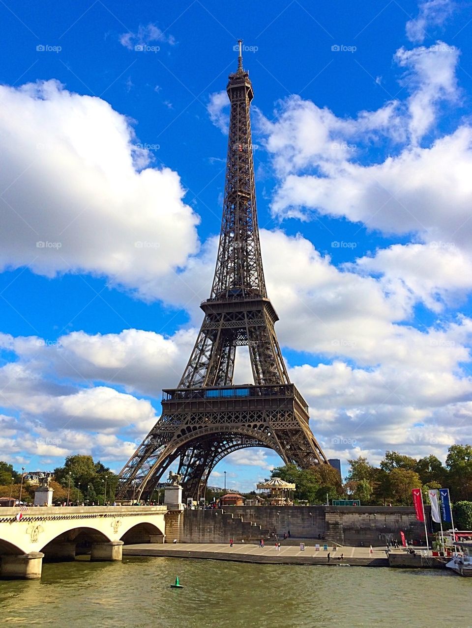 Eiffel Tower with Siene River
