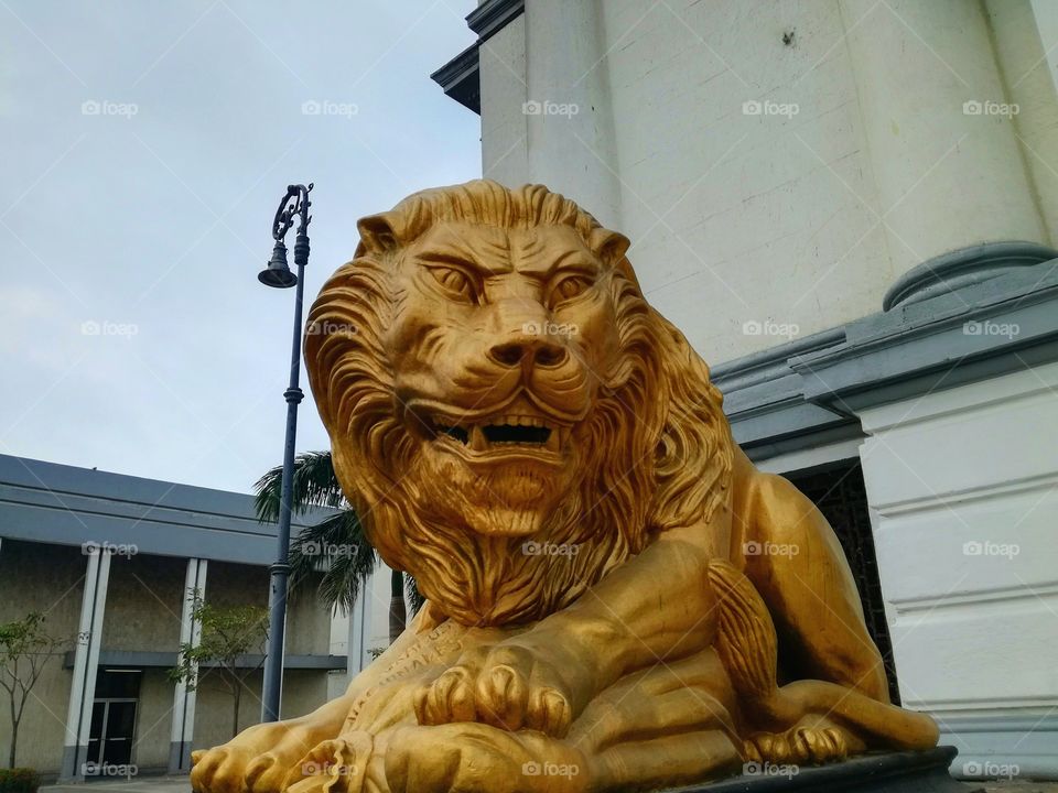 Golden Lion statue