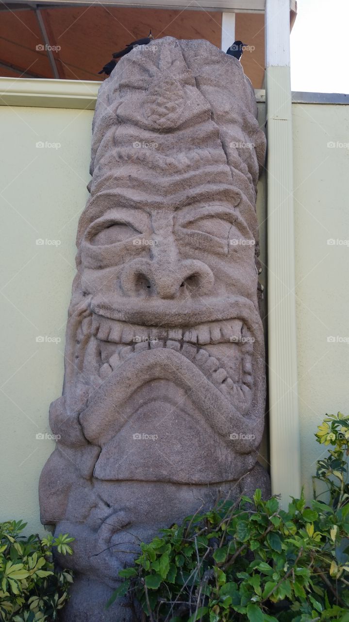 Totem or Easter Head