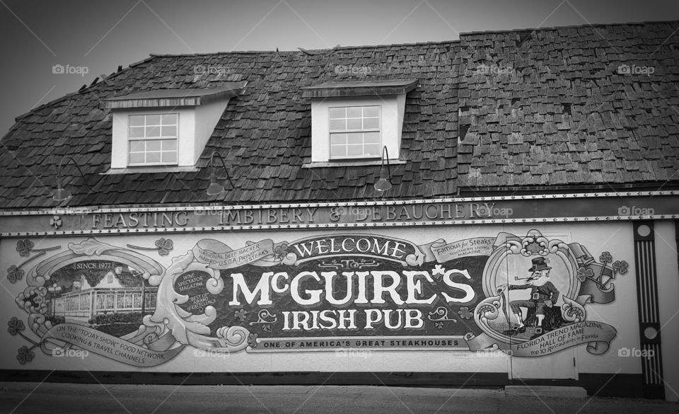 McGuire's Irish Pub