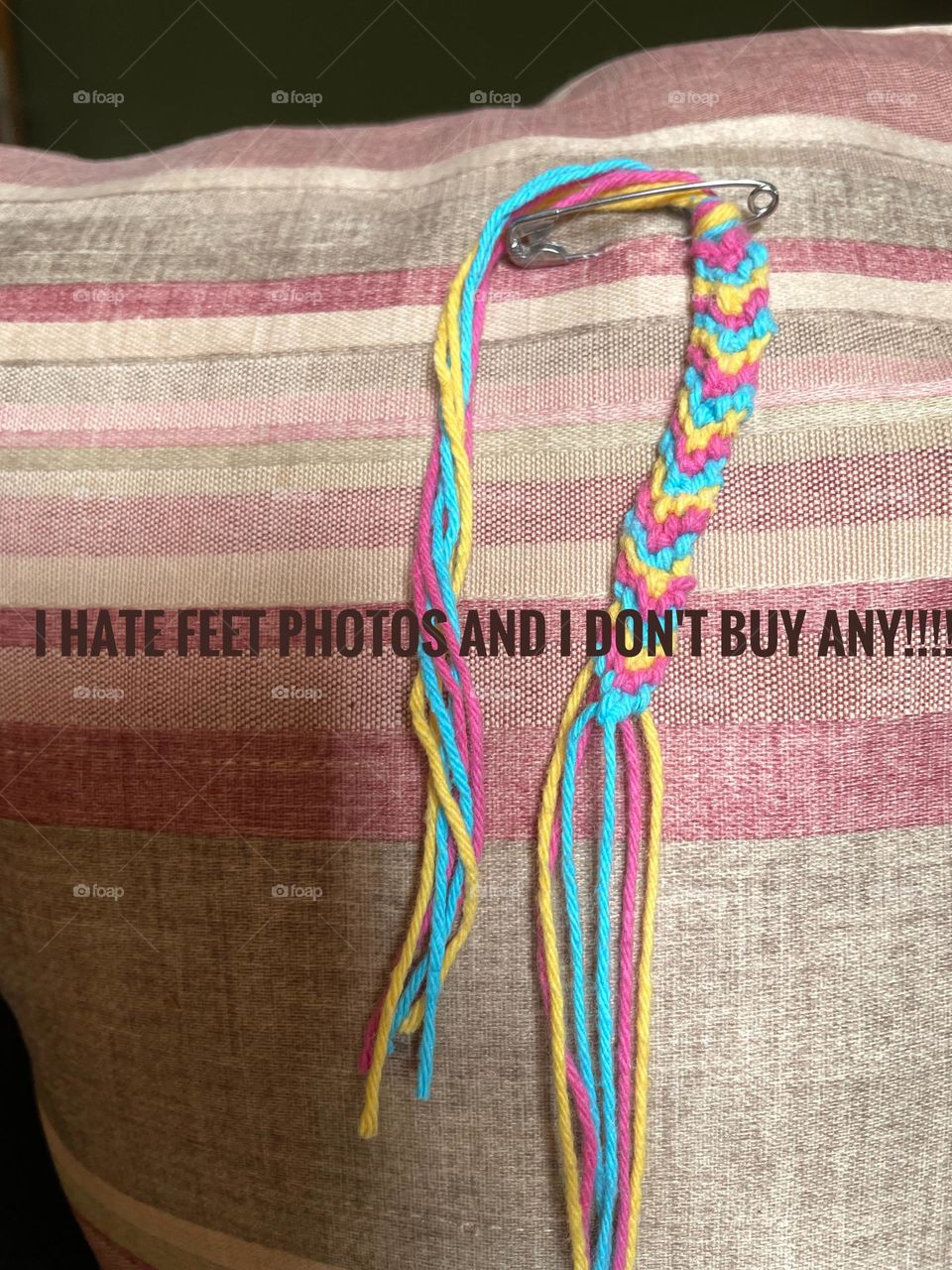 I hate feet photos and I don't buy any!!!!