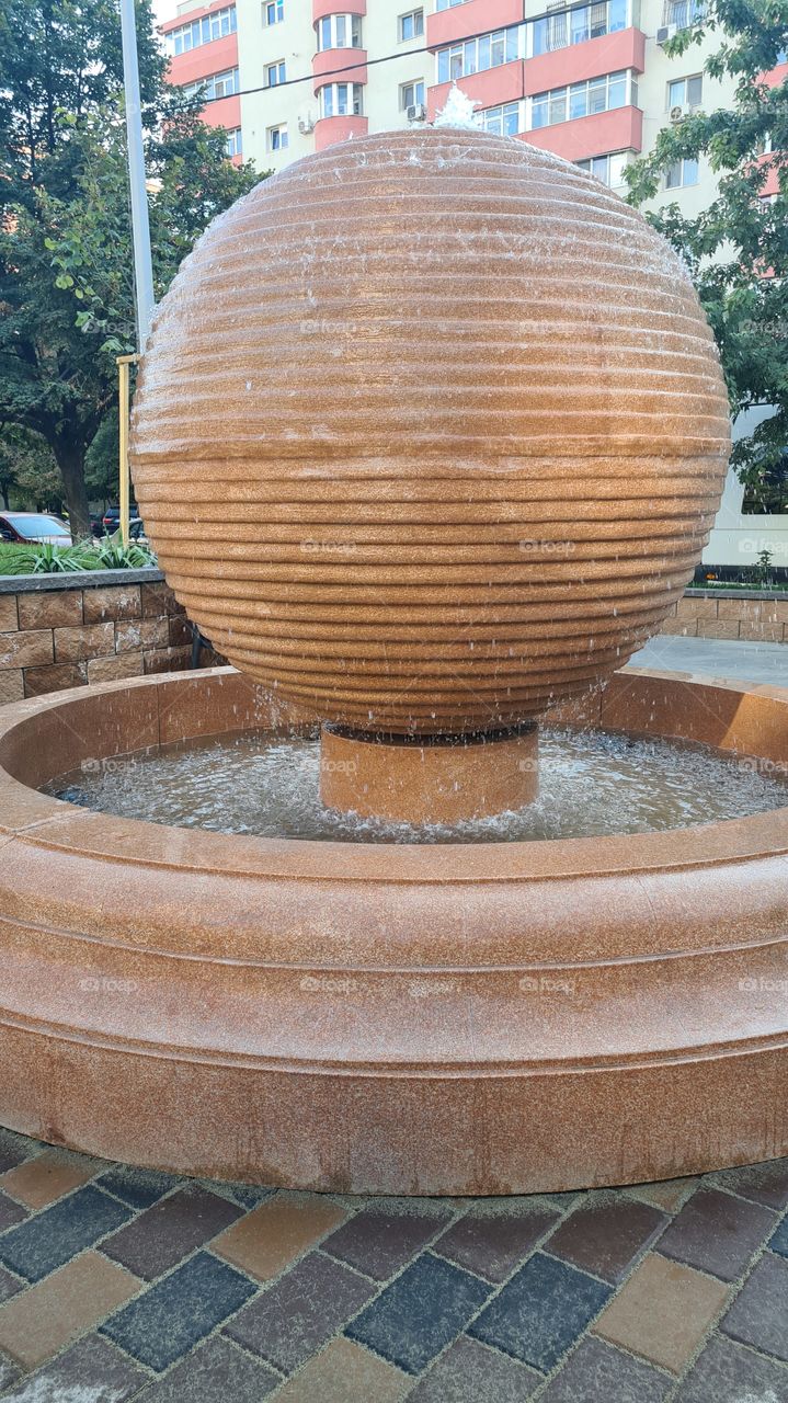 Relax at the fountain