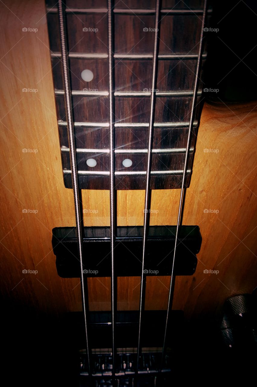 detail of guitar bass