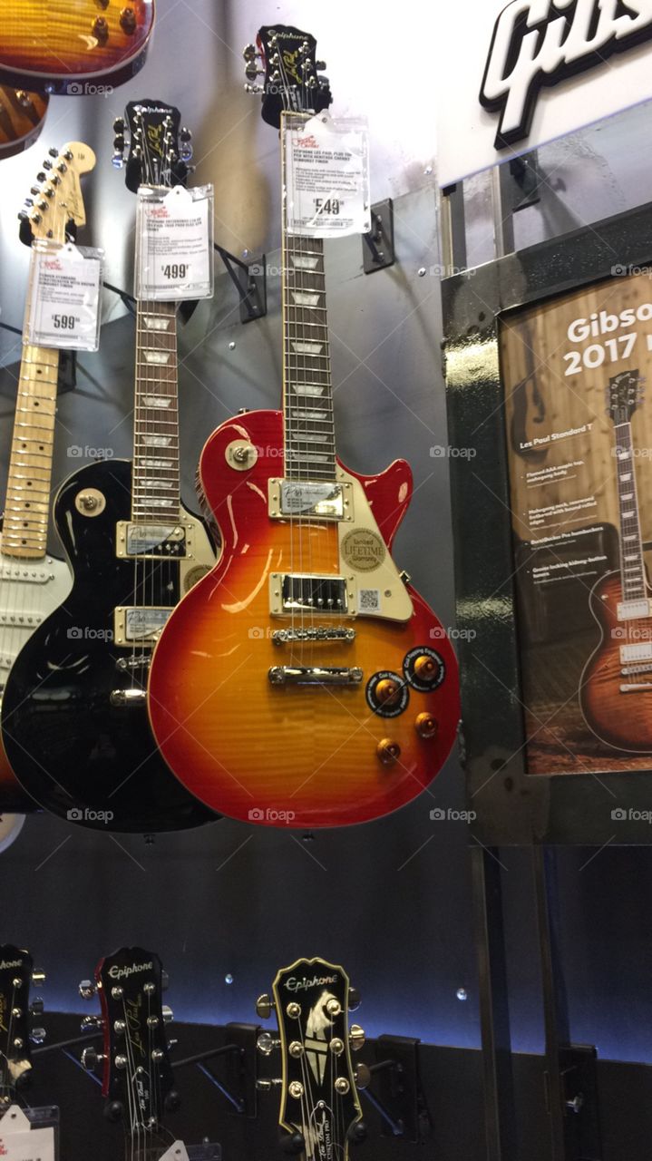Gibson Guitars