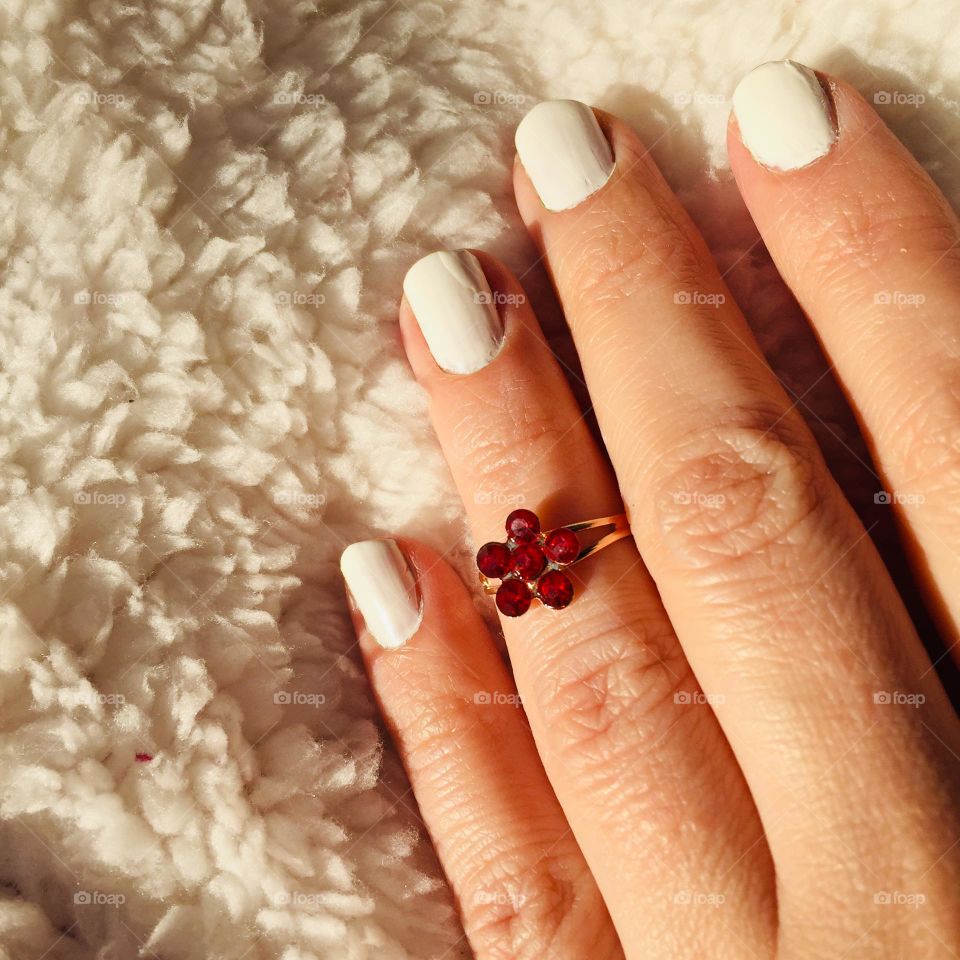 I am not very good at doing makeup or putting manicure for my self but I enjoy it