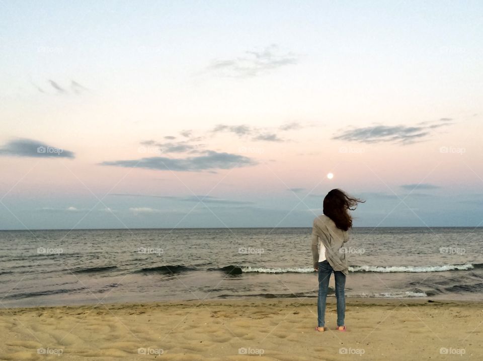 Girl at the seashore