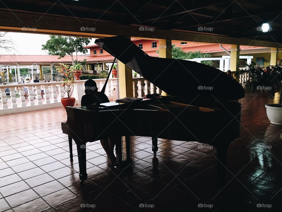 Local cuban pianist 