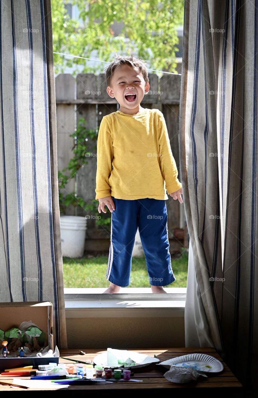 During quarantine, this boy discovered to open the window and make it his door to get out in the backyard and he was very happy 😂 