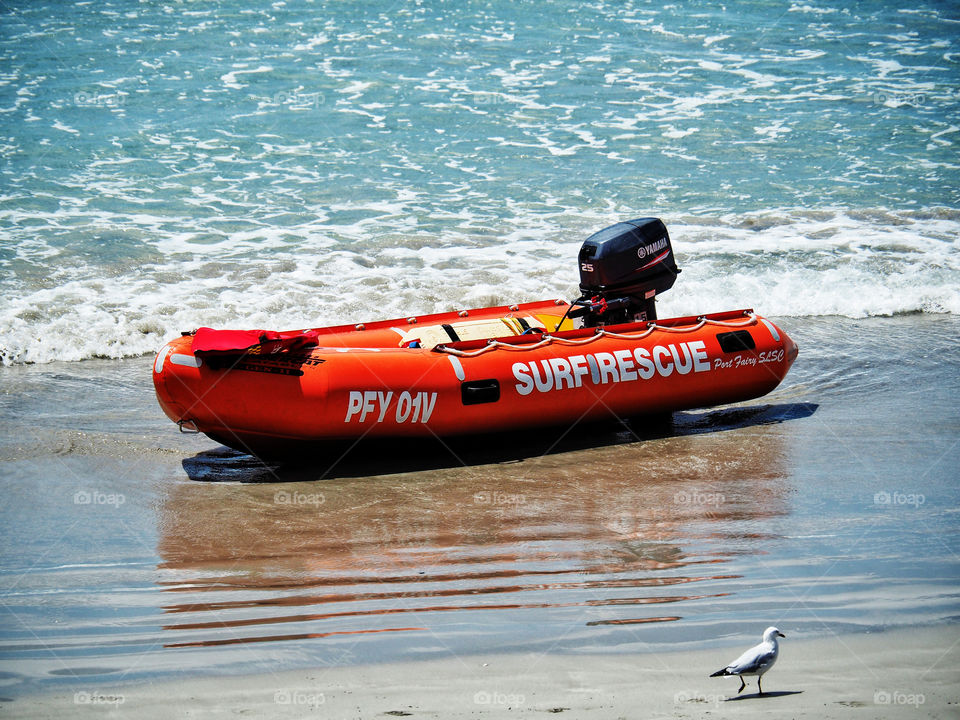 Surf lifesaver rescue boat in Port Fairy beach 